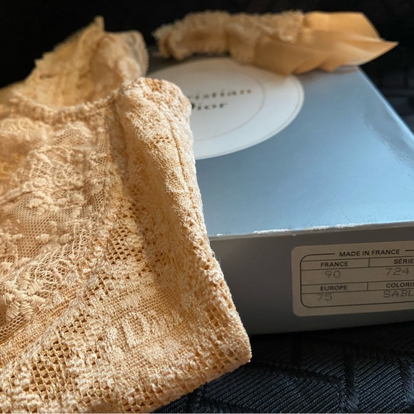 Vintage 70’s-80’s Christian Dior Lace teddy bodysuit with lace garter belt combo - Picture 11 of 11